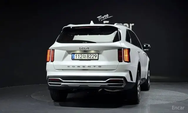 KIA SORENTO 2WD 2021