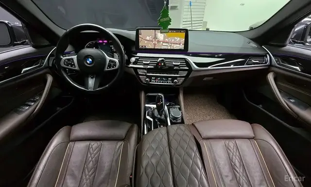 BMW 530I M XDRIVE 2023