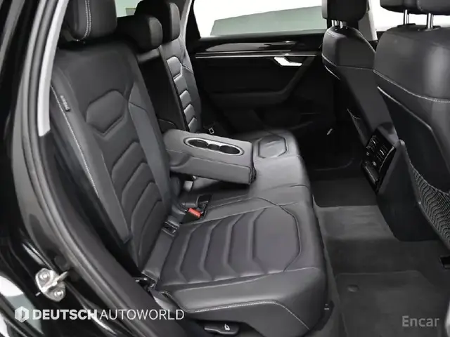 VOLKSWAGEN TOUAREG 2023