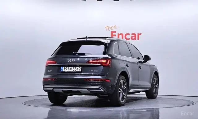 AUDI Q5 45 TFSI 2021