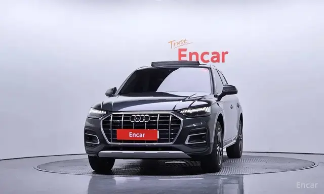 AUDI Q5 45 TFSI 2021
