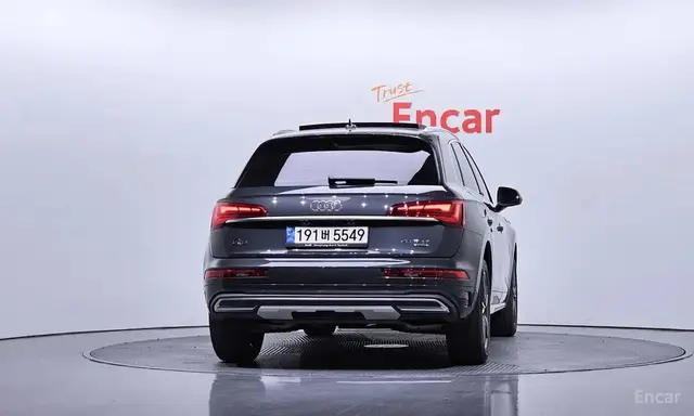 AUDI Q5 45 TFSI 2021