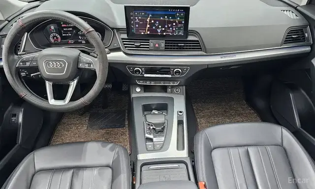 AUDI Q5 45 TFSI 2021