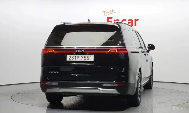 KIA CARNIVAL SIGNATURE 2 2023