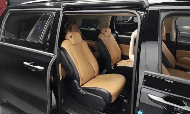 KIA CARNIVAL SIGNATURE 2 2023