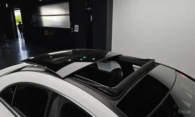 MERCEDES-BENZ CLA250 4MATIC 2023
