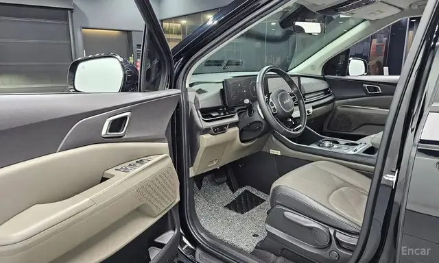KIA CARNIVAL 2024