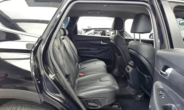HYUNDAI SANTA FE 4WD 2022