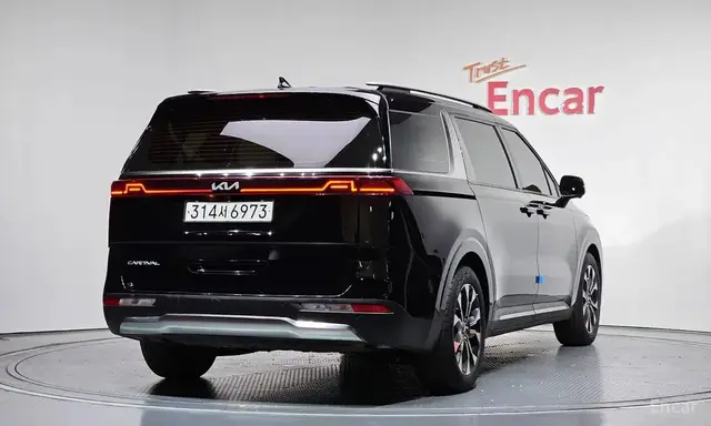 KIA CARNIVAL NOBLESSE 2022