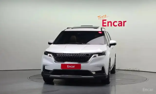 KIA CARNIVAL 2023