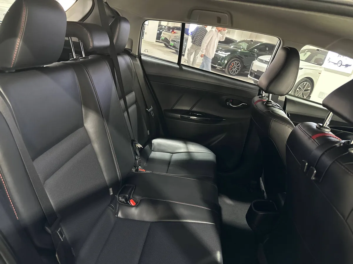 TOYOTA YARIS 2022
