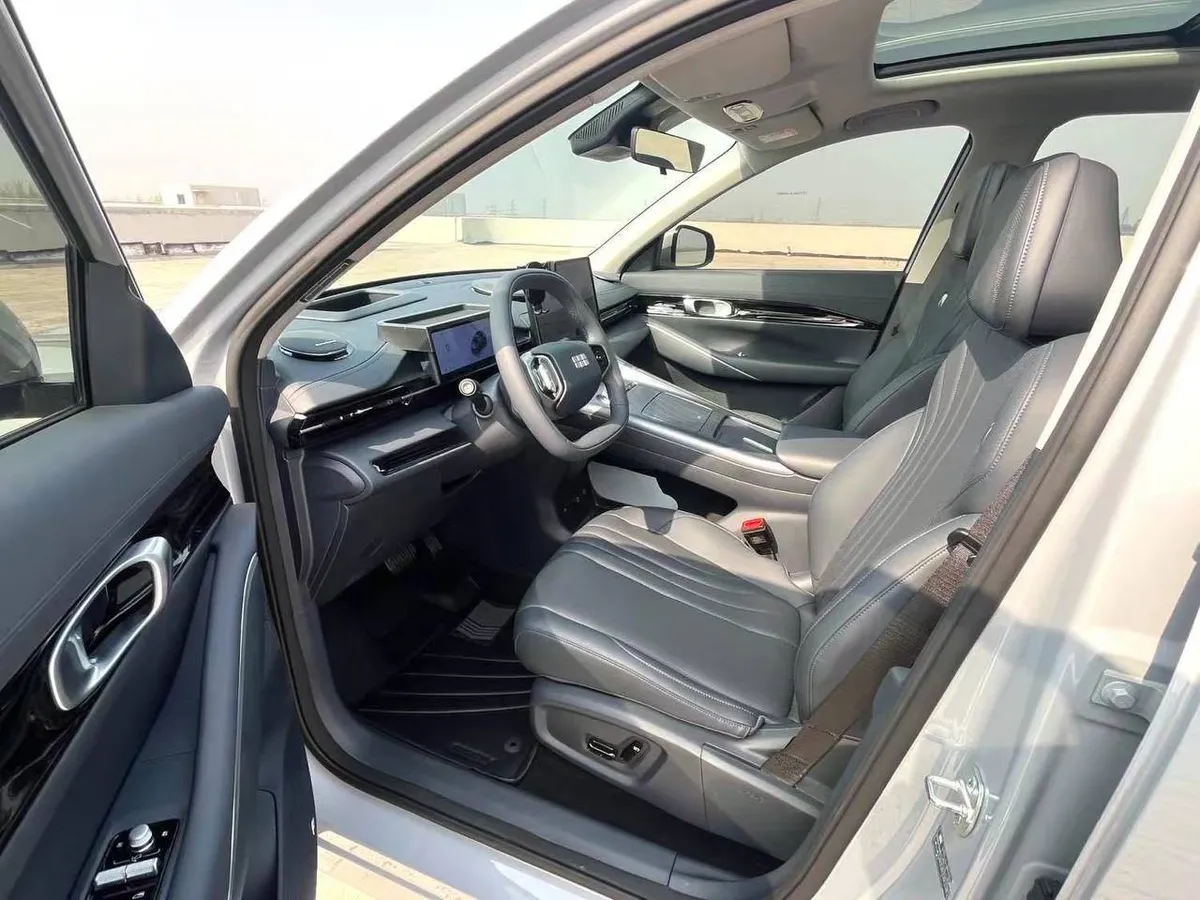 GEELY E5 EXPOLRATION 2024