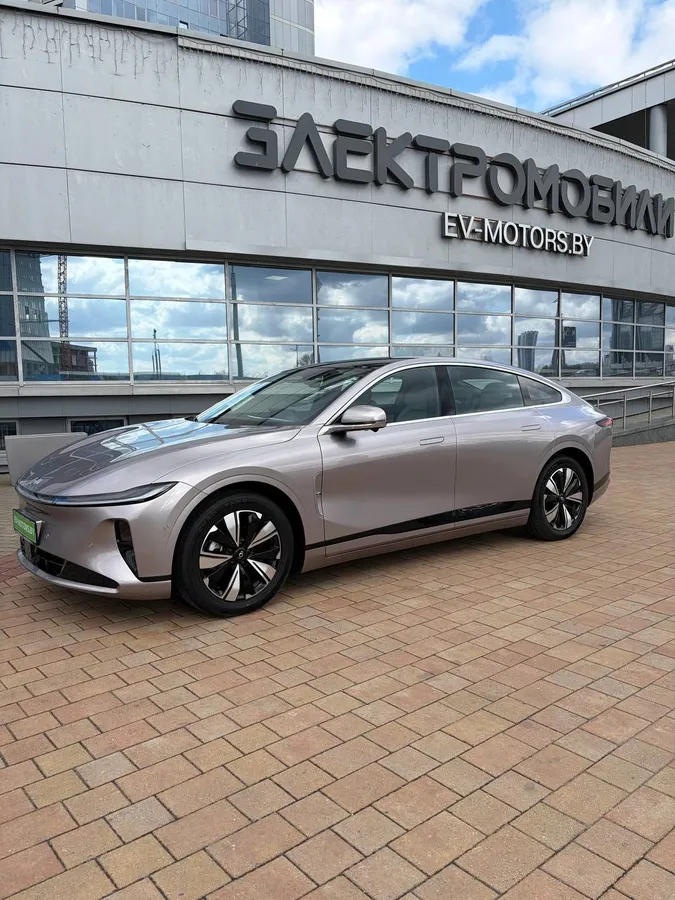 CHANGAN QIYUAN A07 АДАПТИВНАЯ LED-ОПТИКА 2025