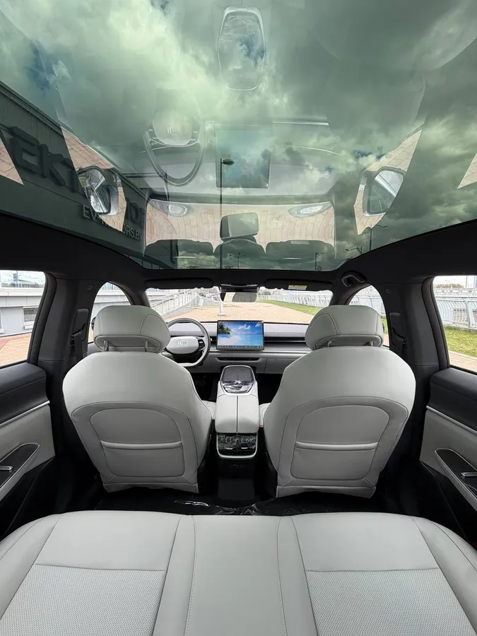 CHANGAN QIYUAN A07 АДАПТИВНАЯ LED-ОПТИКА 2025