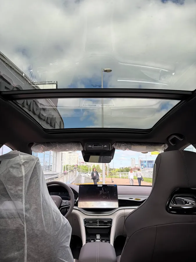 BYD SONG АДАПТИВНАЯ LED-ОПТИКА 2025