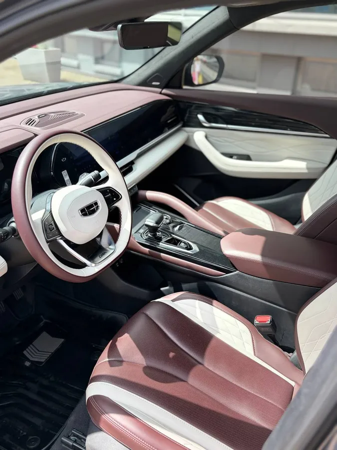 GEELY MONJARO 2022