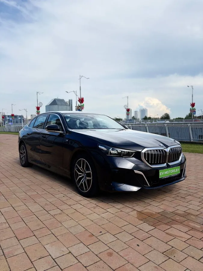 BMW I5 EDRIVE 40L 2025