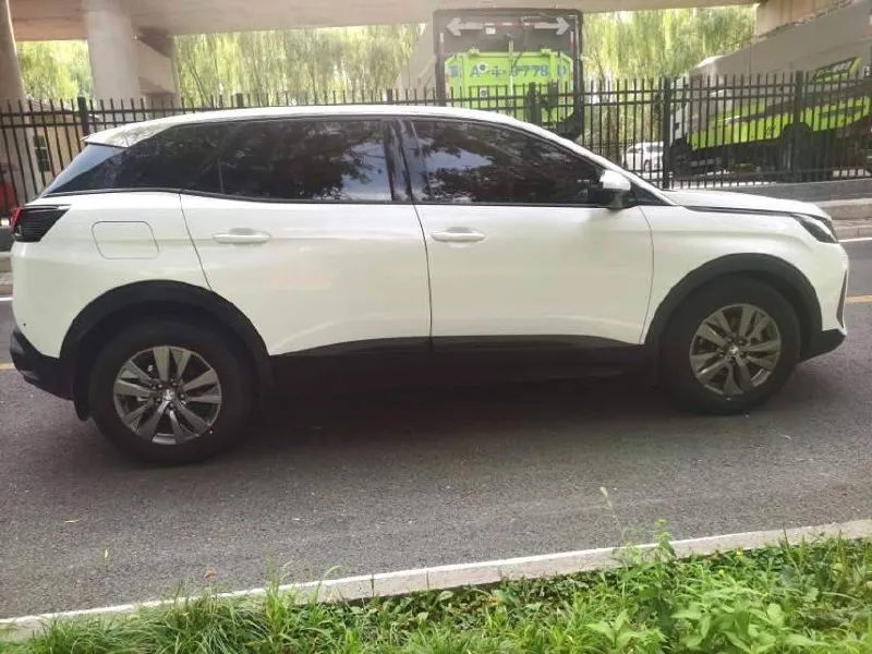 PEUGEOT 4008 2023