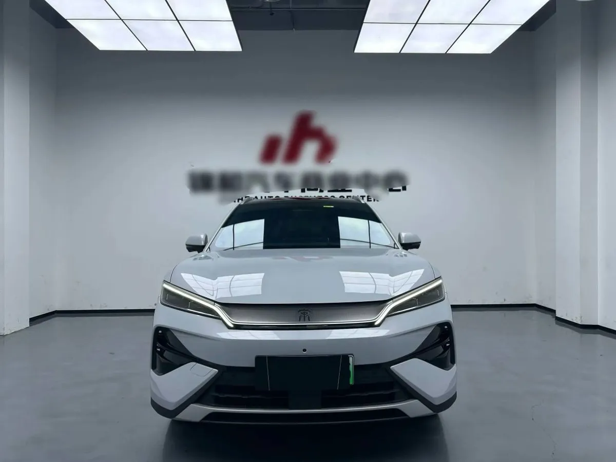 BYD SONG ULTRA EV 710 2026