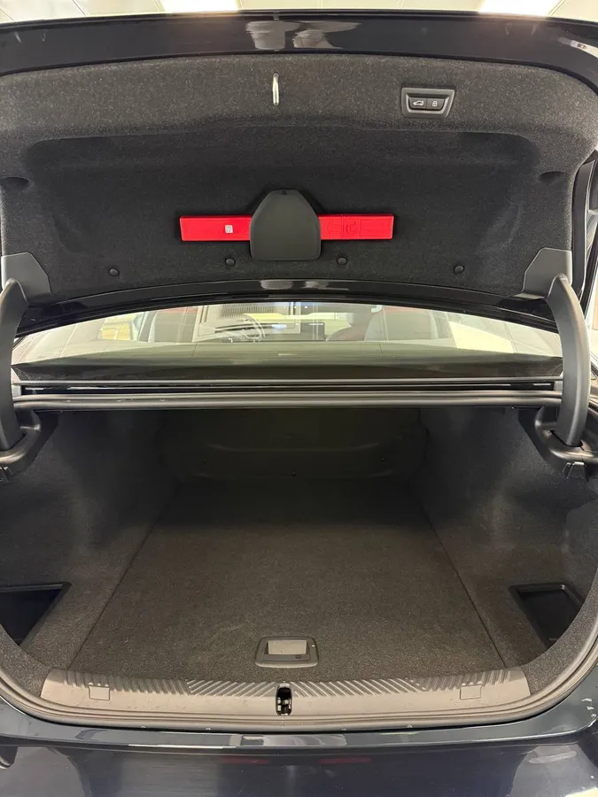 BMW I5 EDRIVE 40L 2025