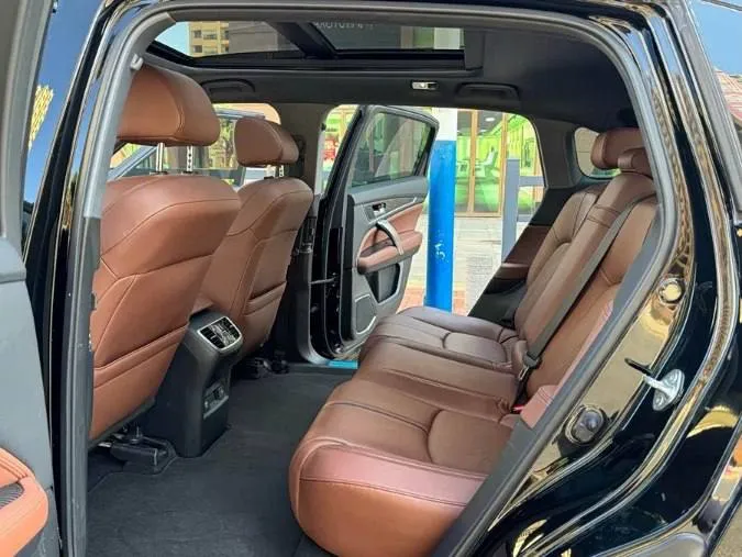 HONDA UR-V PREMIUM 2023