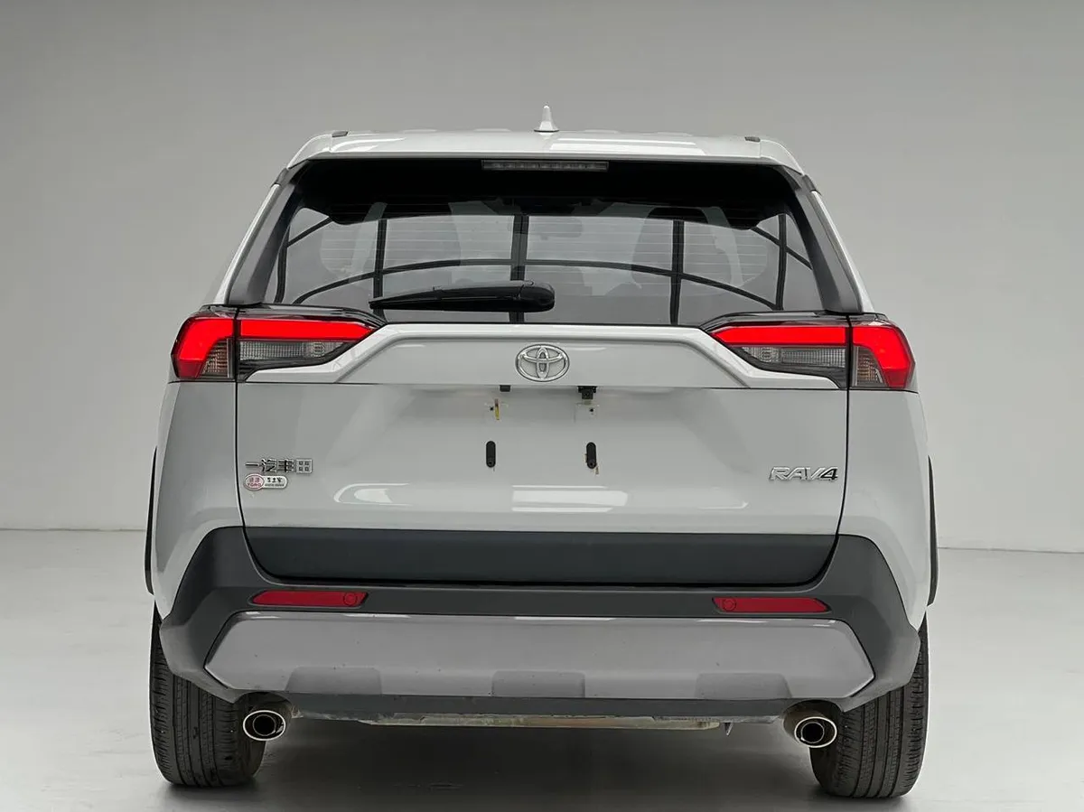 TOYOTA RAV4 2022