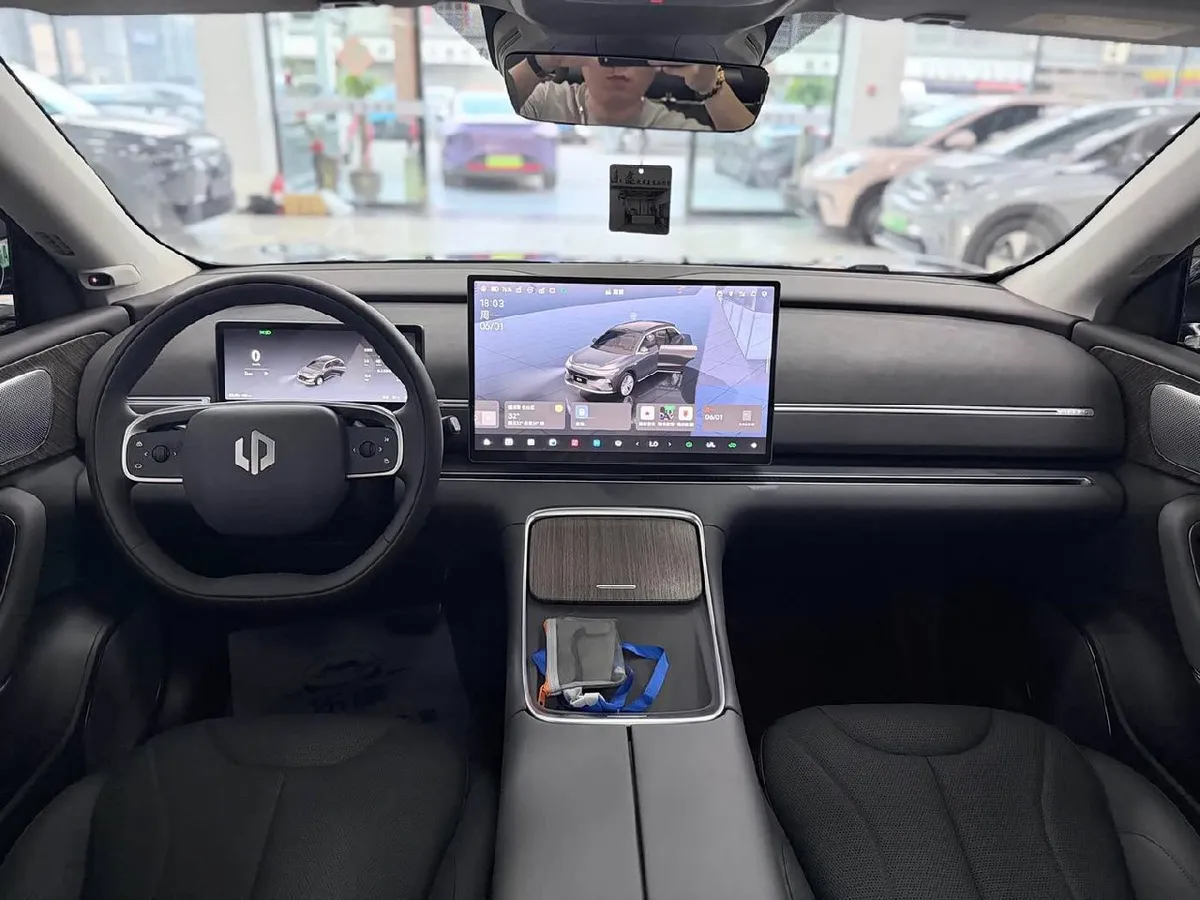 LEAPMOTOR C11 2026