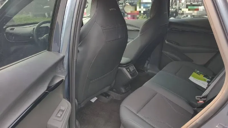 VOLKSWAGEN ID 2025