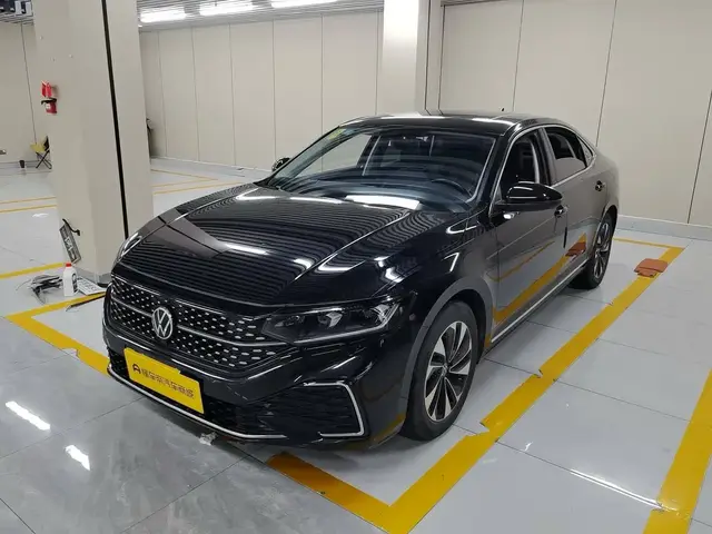 VOLKSWAGEN PASSAT 330TSL STAR ELIT 2021