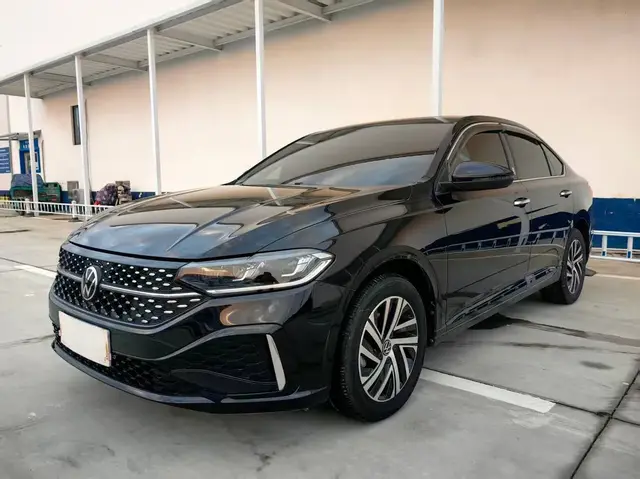 VOLKSWAGEN LAVIDA 2023