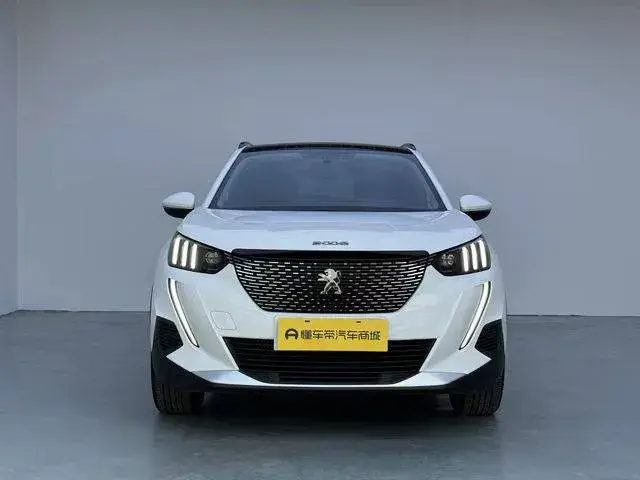 PEUGEOT 2008 2022