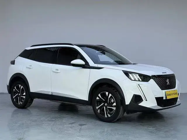 PEUGEOT 2008 2022