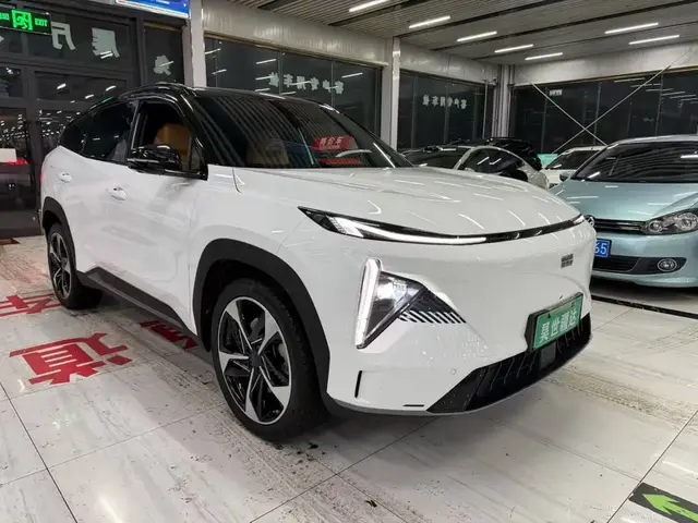 GEELY GALAXY L7 2023