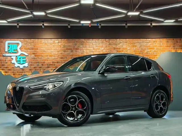 ALFA ROMEO STELVIO 2022