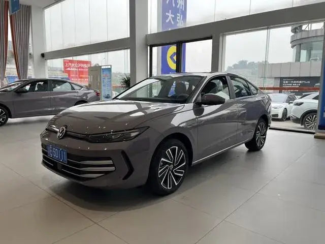 VOLKSWAGEN LAVIDA 2025