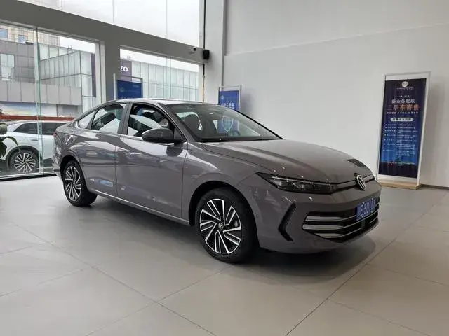 VOLKSWAGEN LAVIDA 2025
