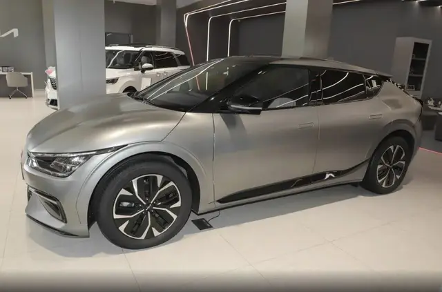 KIA EV6 2025