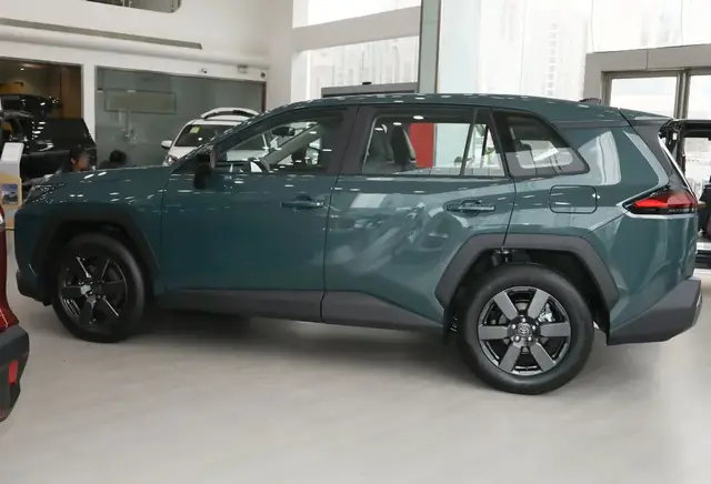 TOYOTA RAV-4 4WD 2026