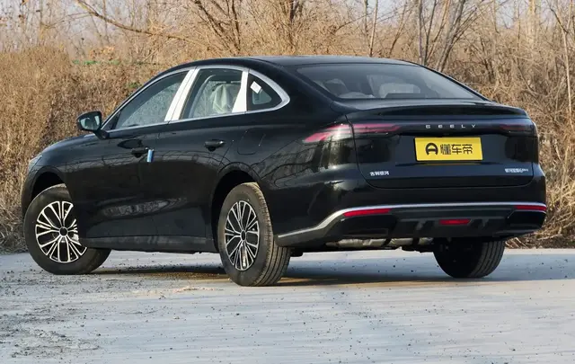 VOLKSWAGEN POLO 2026