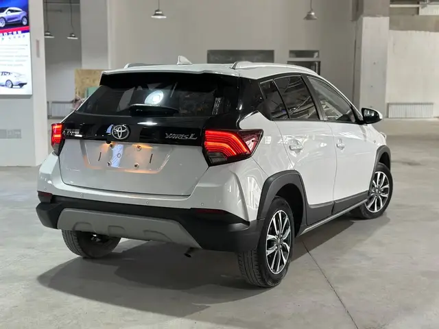 TOYOTA YARIS 2022