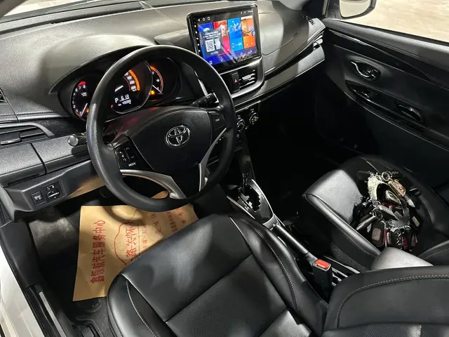 TOYOTA YARIS 2022