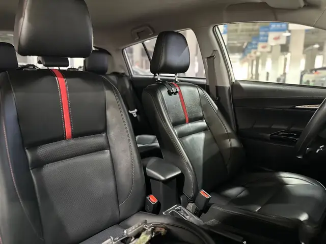 TOYOTA YARIS 2022
