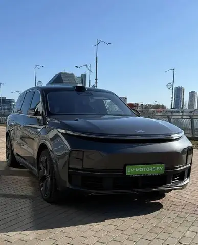 LI AUTO L9 2023