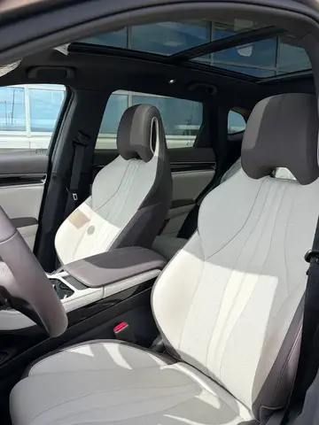 BYD SONG АДАПТИВНАЯ LED-ОПТИКА 2025