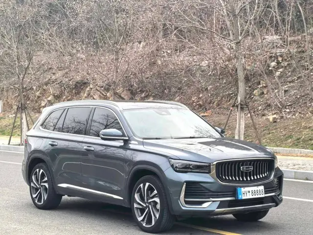 GEELY MONJARO 2022