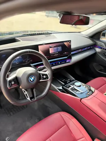 BMW I5 EDRIVE 40L 2025