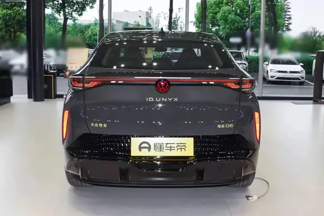 VOLKSWAGEN ID 2025