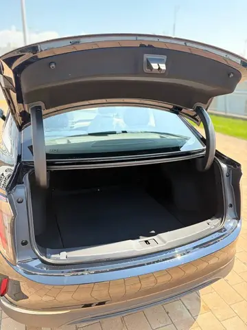 HONGQI E-QM5 500KM TRAVEL EDITION 2025