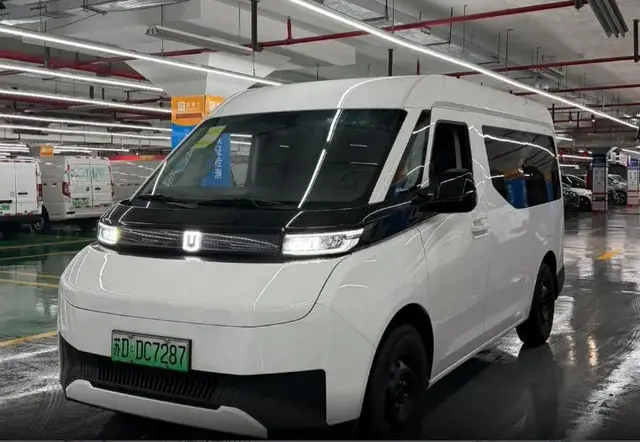 GEELY FARIZON 2024