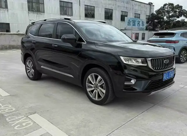 GEELY OKAVANGO 2022